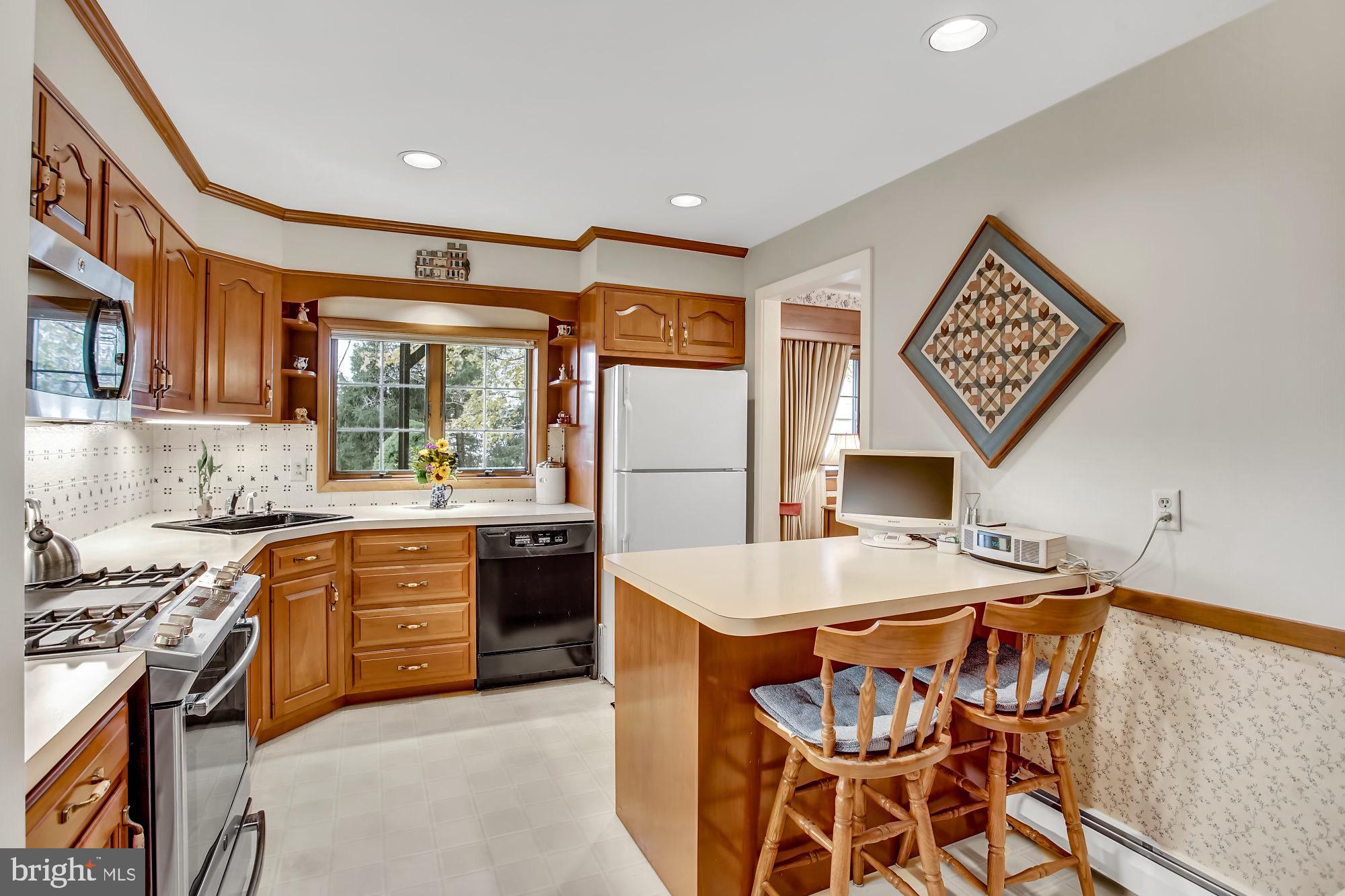 411 Mallard Road Hatboro, PA 19040 - Photo 11 of 34 Gallery Image 11