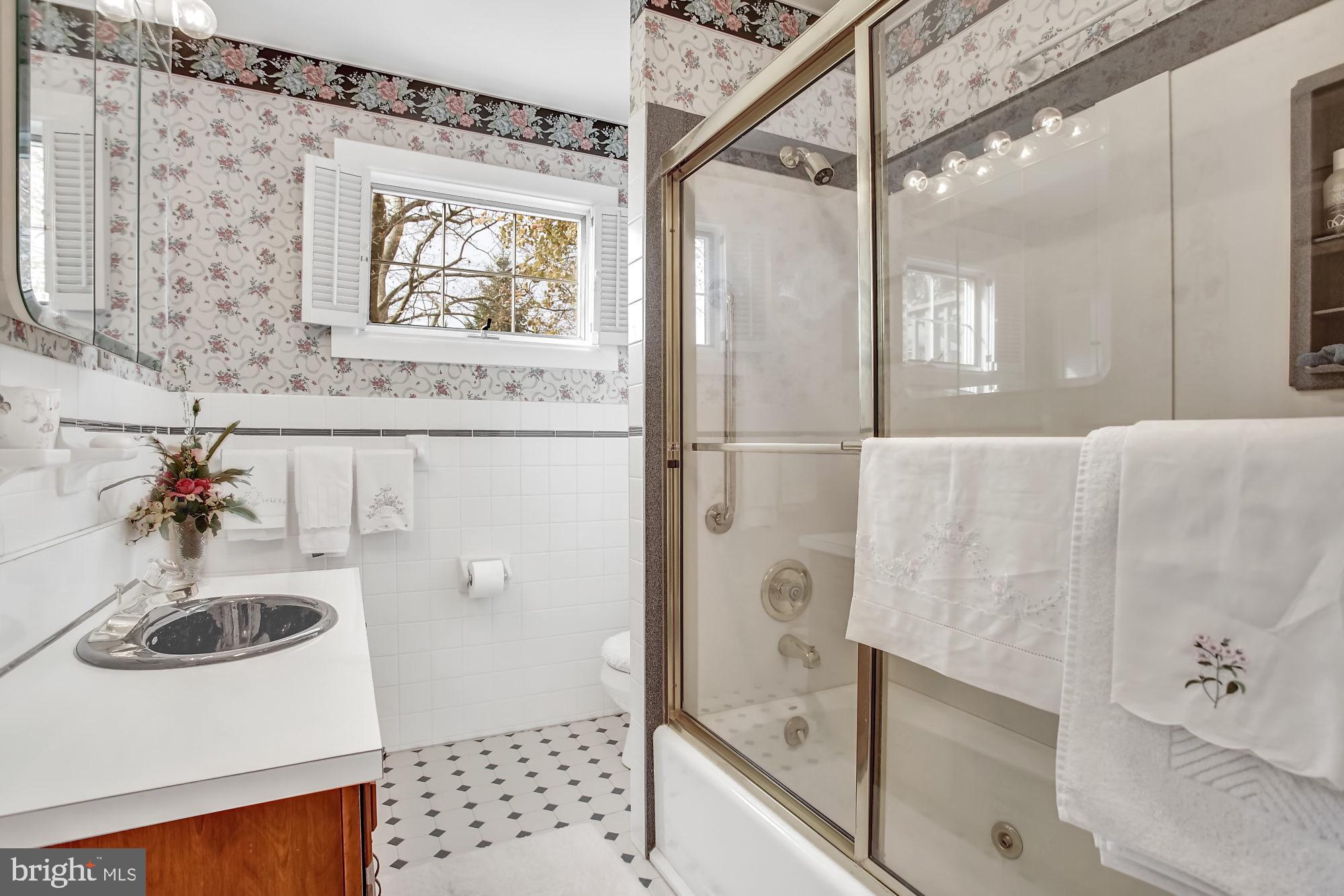 411 Mallard Road Hatboro, PA 19040 - Photo 23 of 34 Gallery Image 23