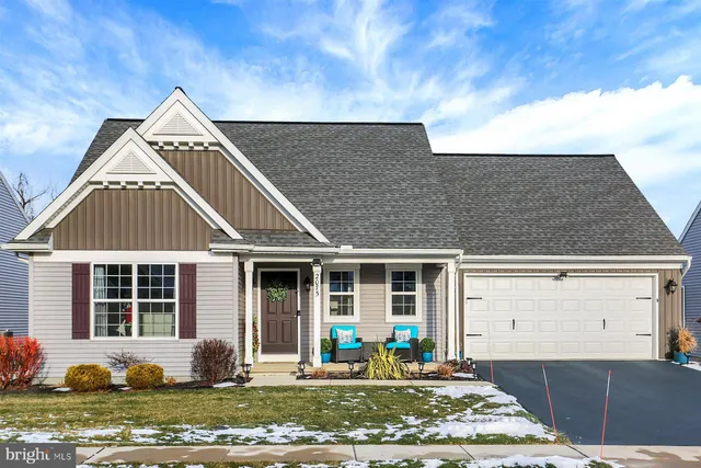 $529,000 | 2075 Spring Wood Lane, Mechanicsburg, PA 17055