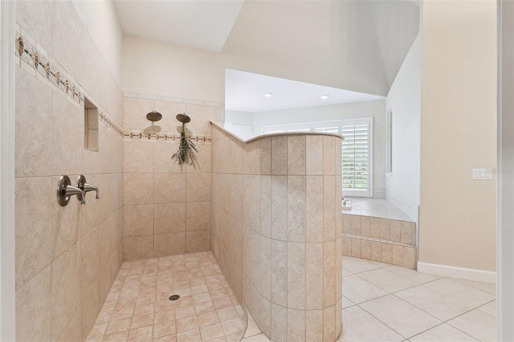 10442 Birch Tree Lane Windermere, FL 34786 - Photo 21 of 69