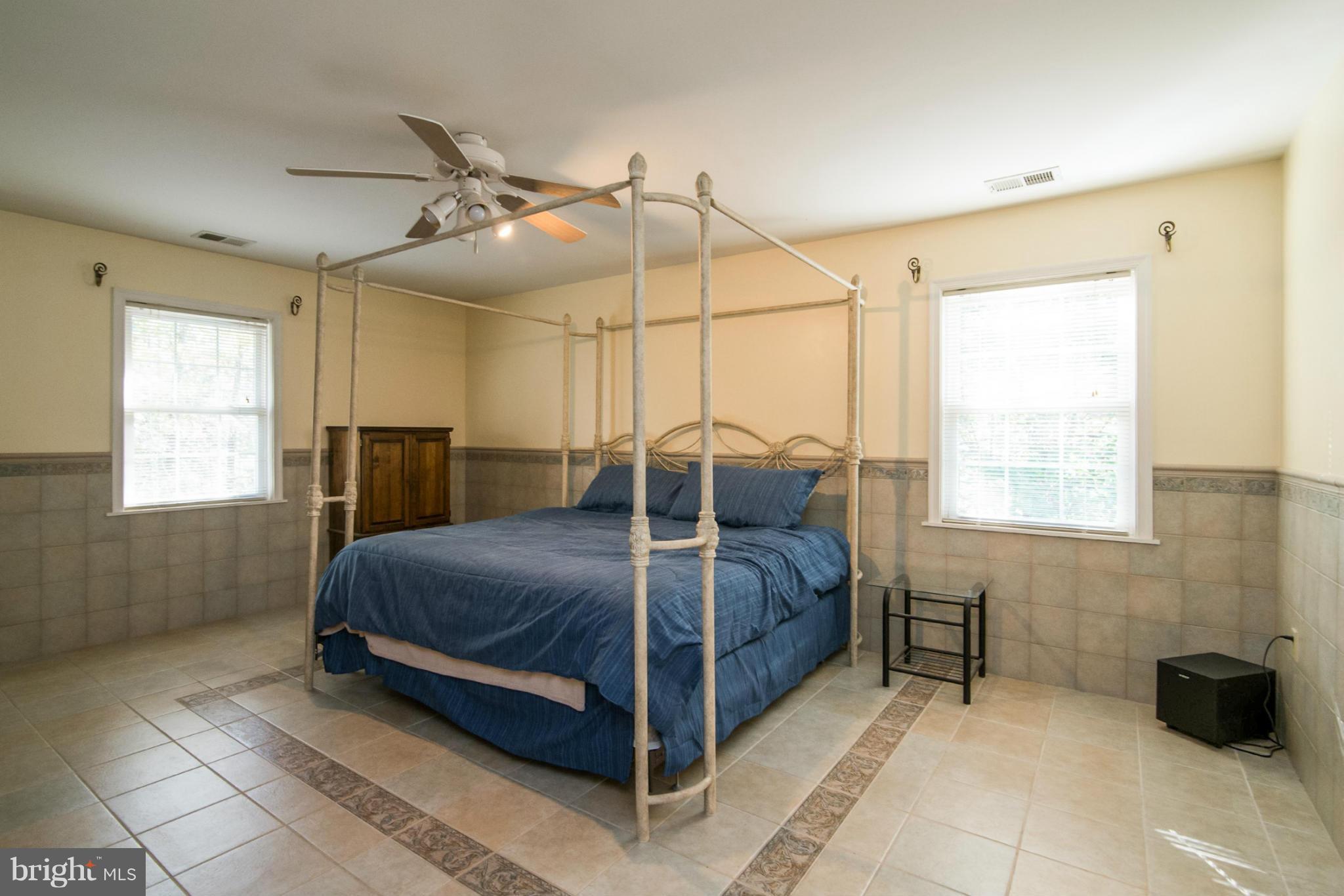 9839 Woodsboro Road Frederick, MD 21701 - Photo 15 of 29 Bedroom (Master)