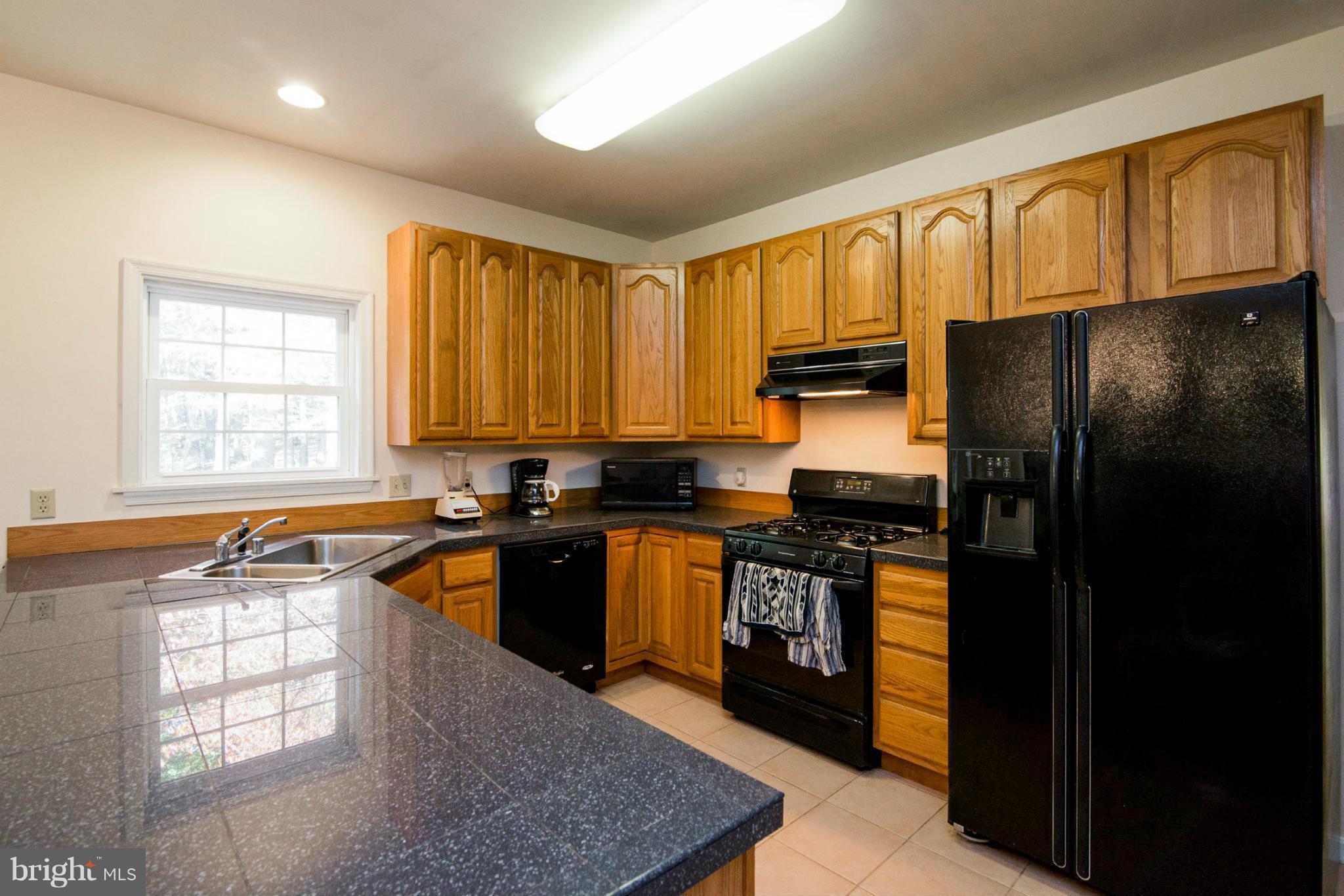 9839 Woodsboro Road Frederick, MD 21701 - Photo 6 of 29 Kitchen