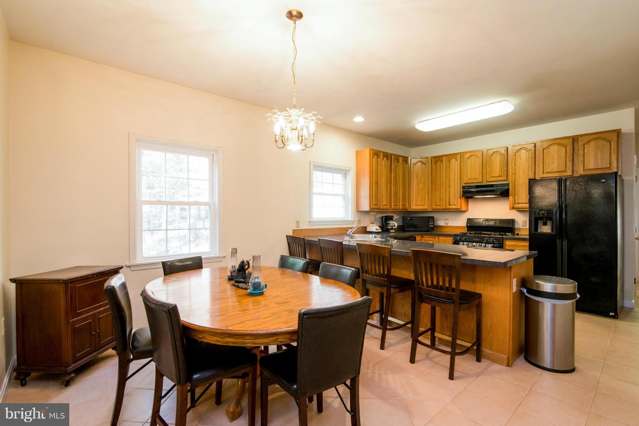 9839 Woodsboro Road Frederick, MD 21701 - Photo 7 of 29 Interior (General)
