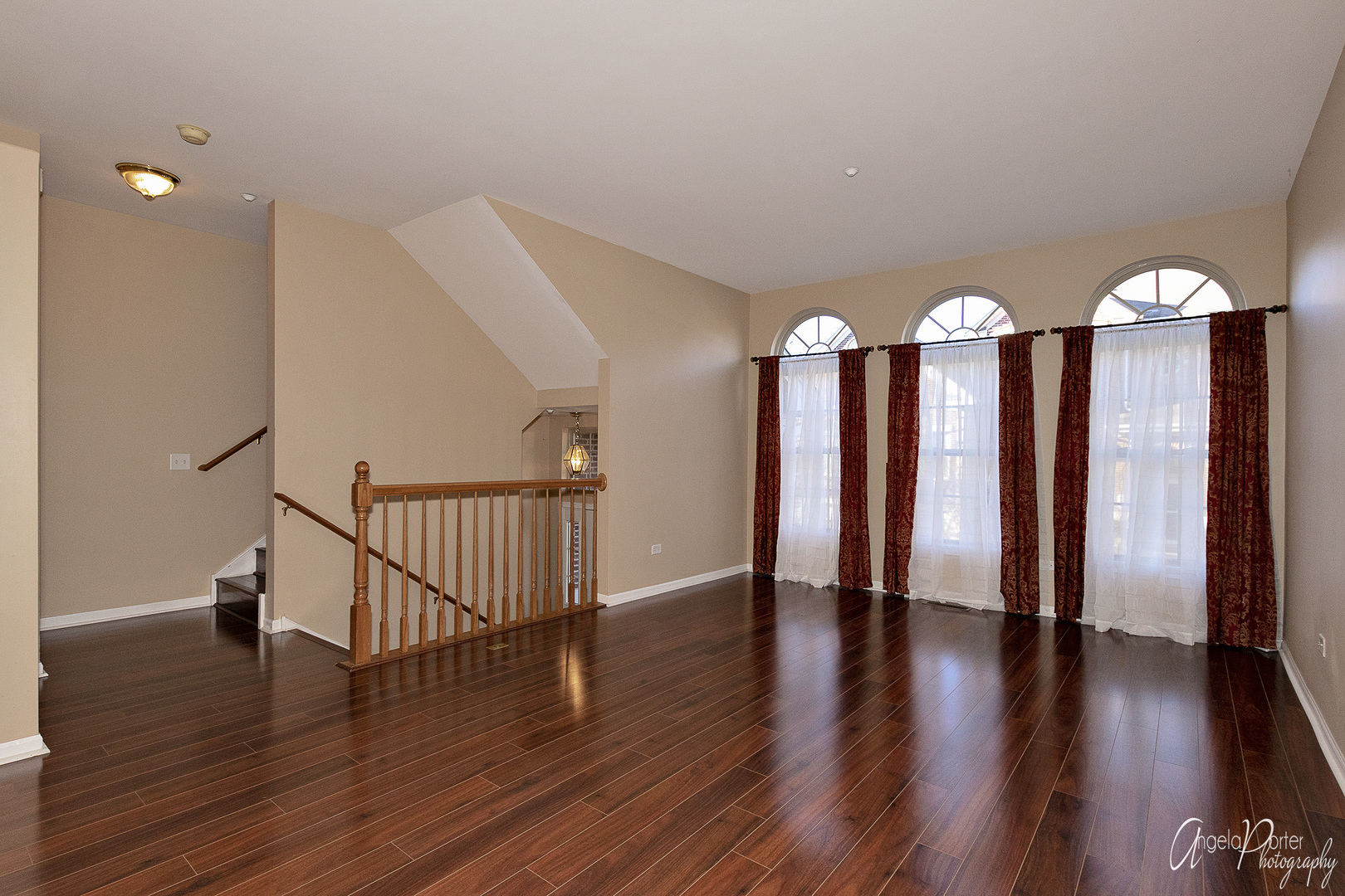 707 Prestwick Lane Wheeling, IL 60090 - Photo 7 of 29 a view of entryway with wooden floor