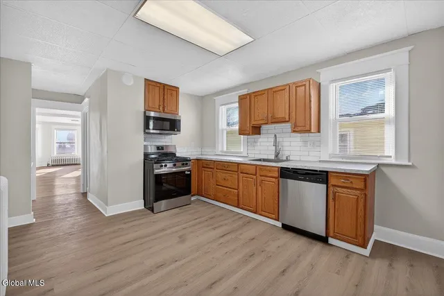 $289,000 | 309 Division Street, Schenectady, NY 12304