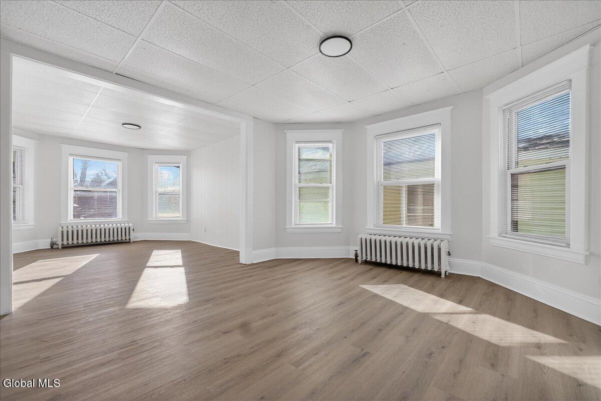 309 Division Street Schenectady, NY 12304 - Photo 8 of 21 2nd Floor