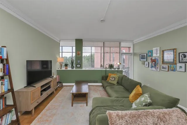 $199,900 | 3060 Pharr Ct N Northwest, Unit 608, Atlanta, GA 30305