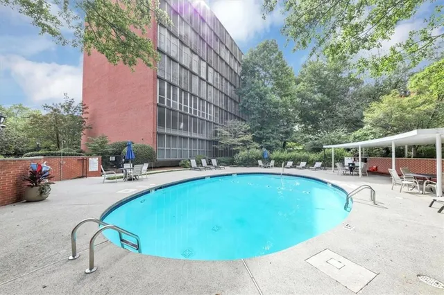 $199,900 | 3060 Pharr Ct N Northwest, Unit 608, Atlanta, GA 30305