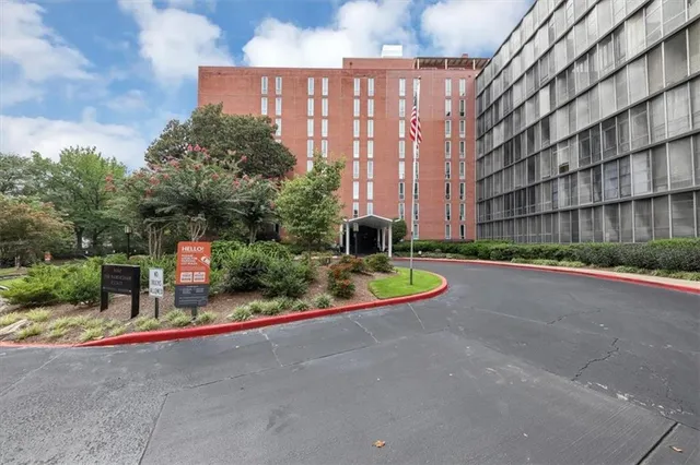 $199,900 | 3060 Pharr Ct N Northwest, Unit 608, Atlanta, GA 30305