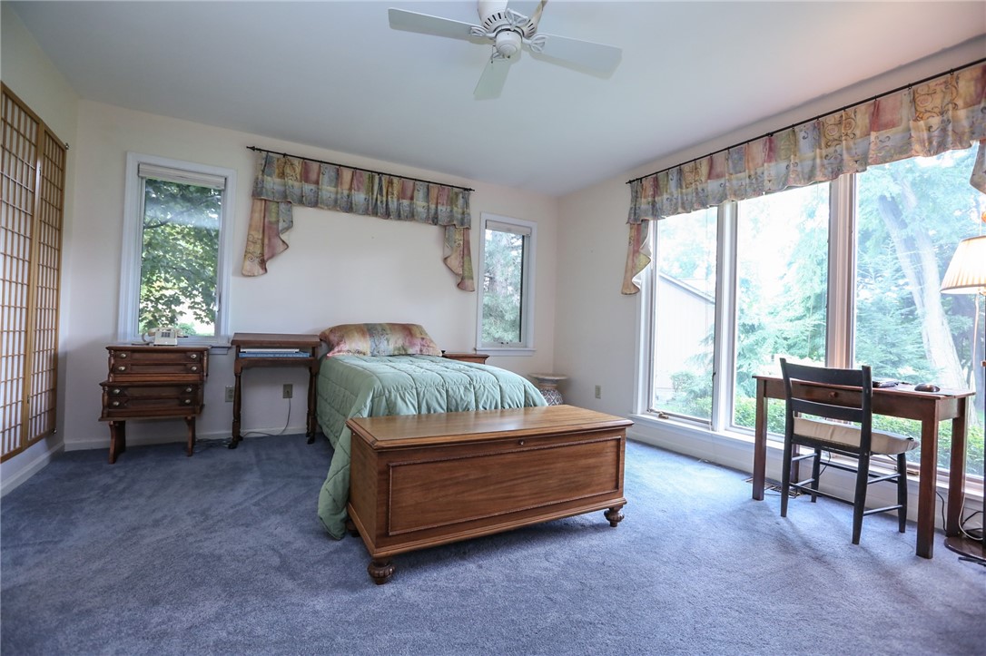35 Shadow Pines Drive Penfield, NY 14526 - Photo 16 of 28 Primary bedroom