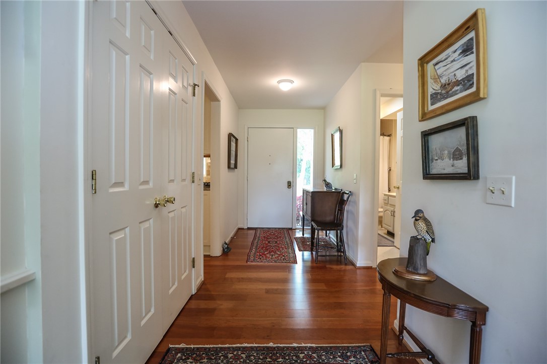 35 Shadow Pines Drive Penfield, NY 14526 - Photo 2 of 28 Foyer/Entry