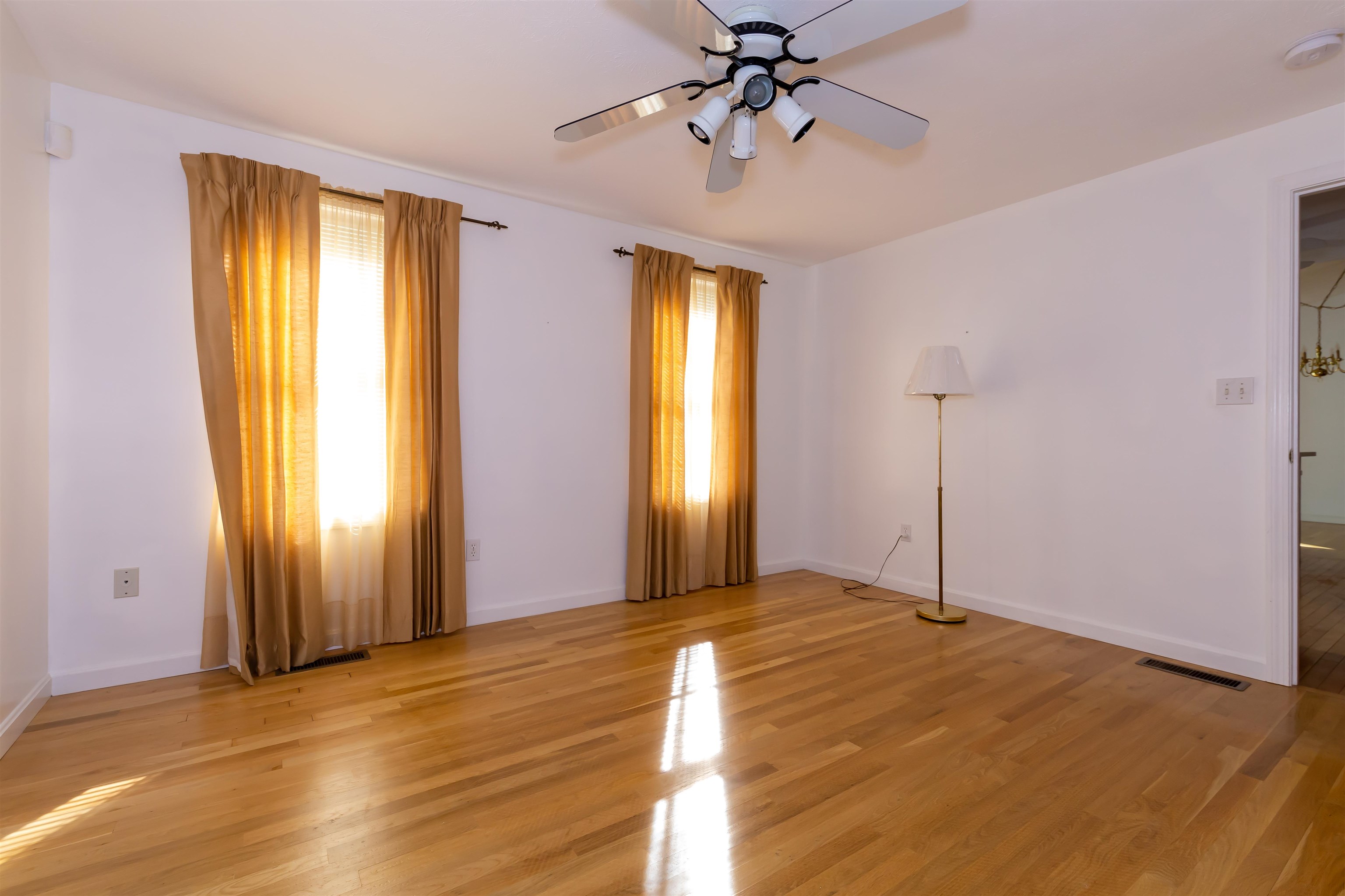 4 Traders Way Nashua, NH 03063 - Photo 14 of 38