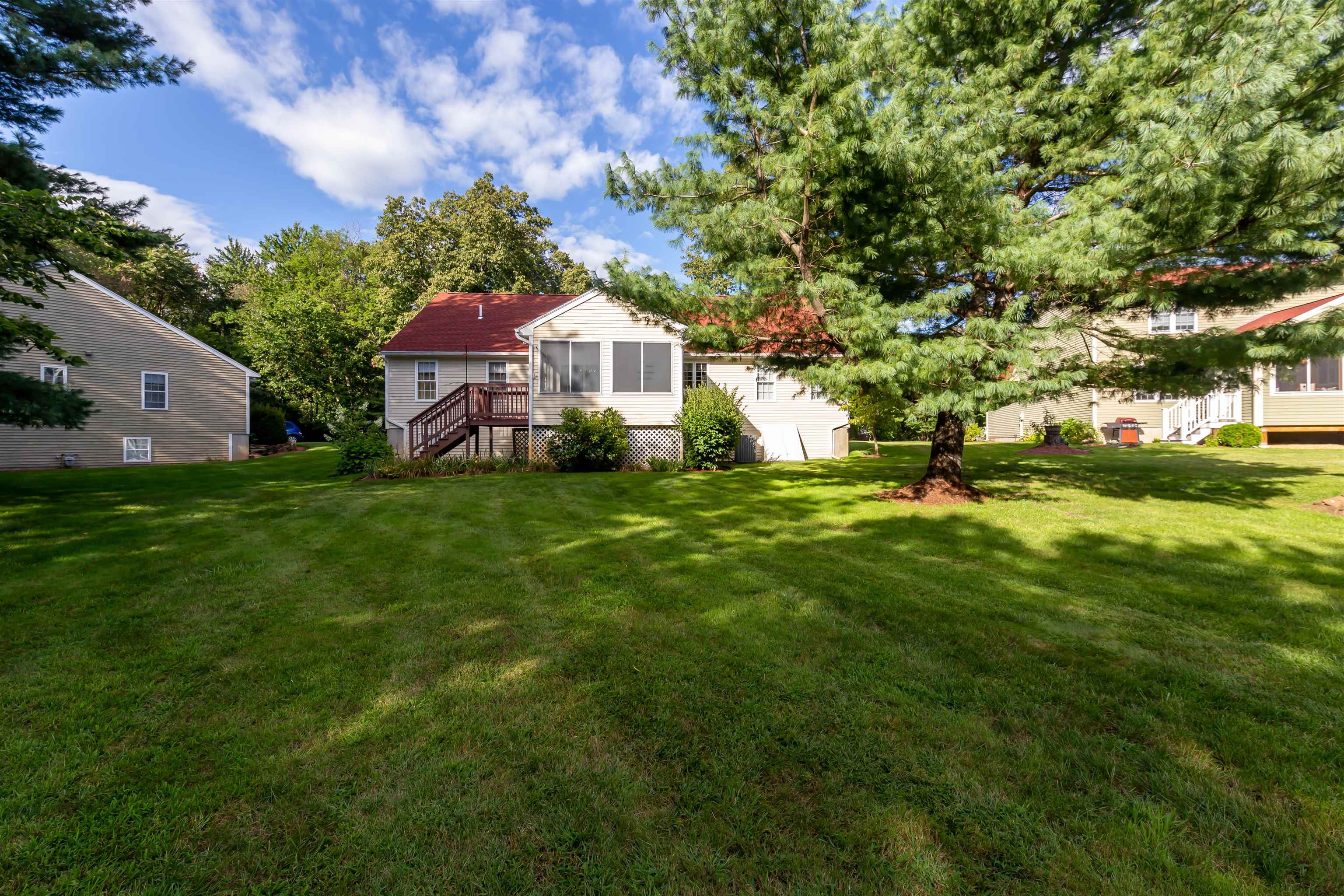 4 Traders Way Nashua, NH 03063 - Photo 34 of 38