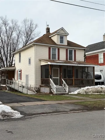$137,000 | 512 Broadway Street, Oneida, NY 13421