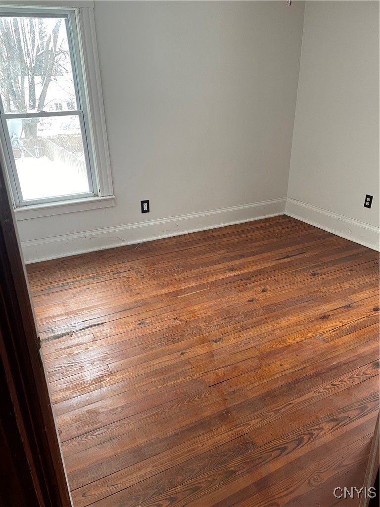 512 Broadway Street Oneida, NY 13421 - Photo 15 of 23