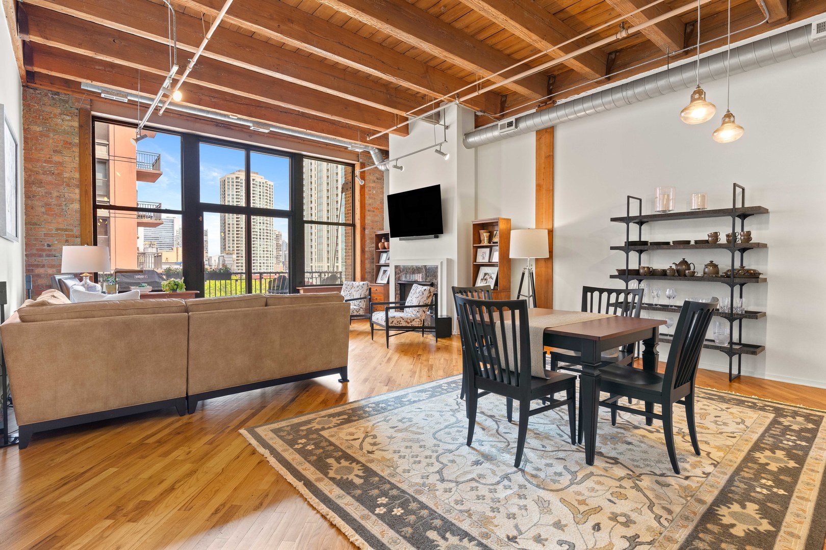 616 West Fulton Street, Unit 503 Chicago, IL 60661 - Photo 7 of 23
