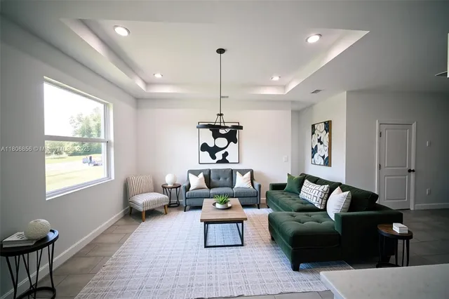 $319,900 | 2006 Hercules Road, LaBelle, FL 33935