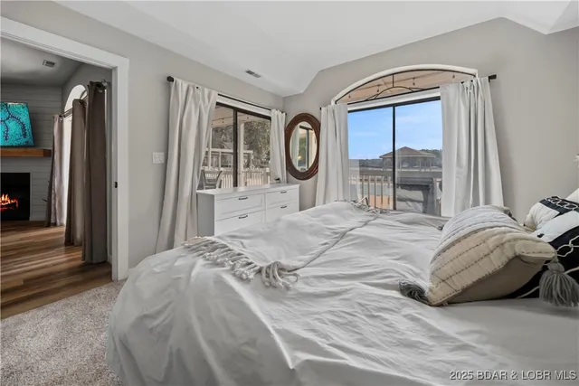 $285,000 | 34 Aqua Finn Drive, Unit 1B, Lake Ozark, MO 65049