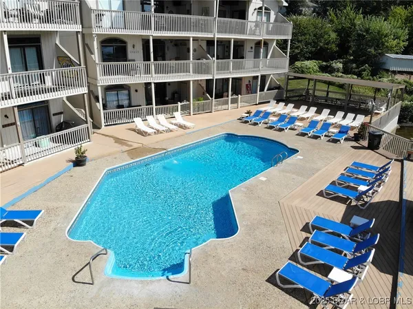 $285,000 | 34 Aqua Finn Drive, Unit 1B, Lake Ozark, MO 65049