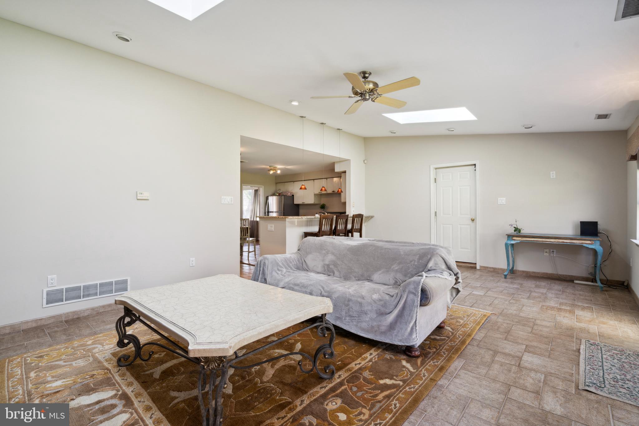 3144 Manor Road Huntingdon Valley, PA 19006 - Photo 14 of 38 Gallery Image 14