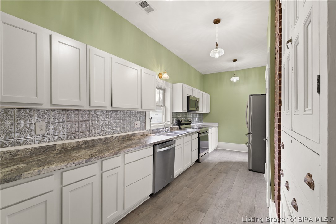 427 East Chestnut Street Corydon, IN 47112 - Photo 22 of 57