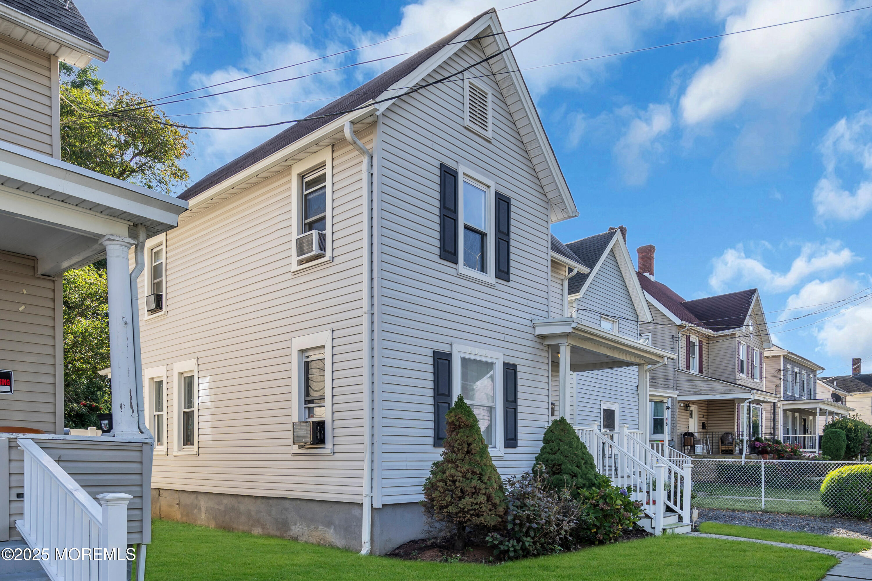 4 Conover Street Freehold, NJ 07728 - Photo 4 of 28 dsc06737-1_b_865