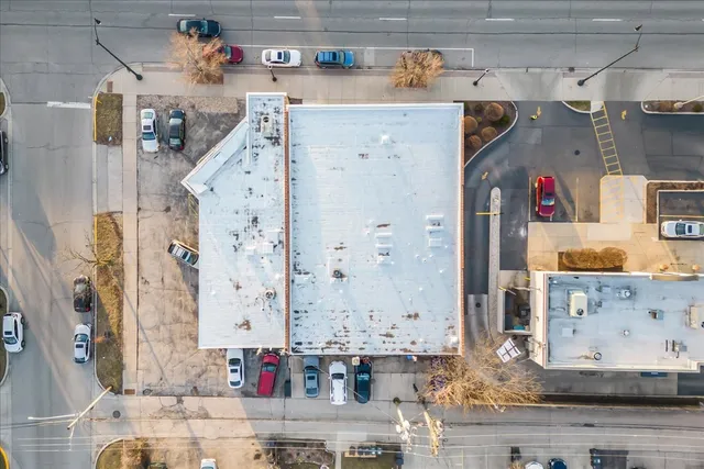 $1,299,000 | 8301 Skokie Boulevard, Skokie, IL 60077