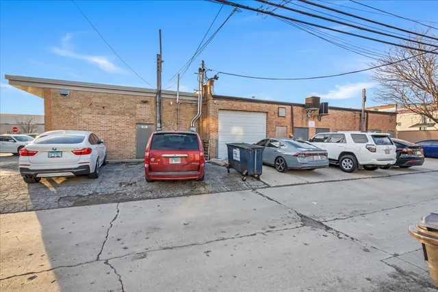 $1,299,000 | 8301 Skokie Boulevard, Skokie, IL 60077