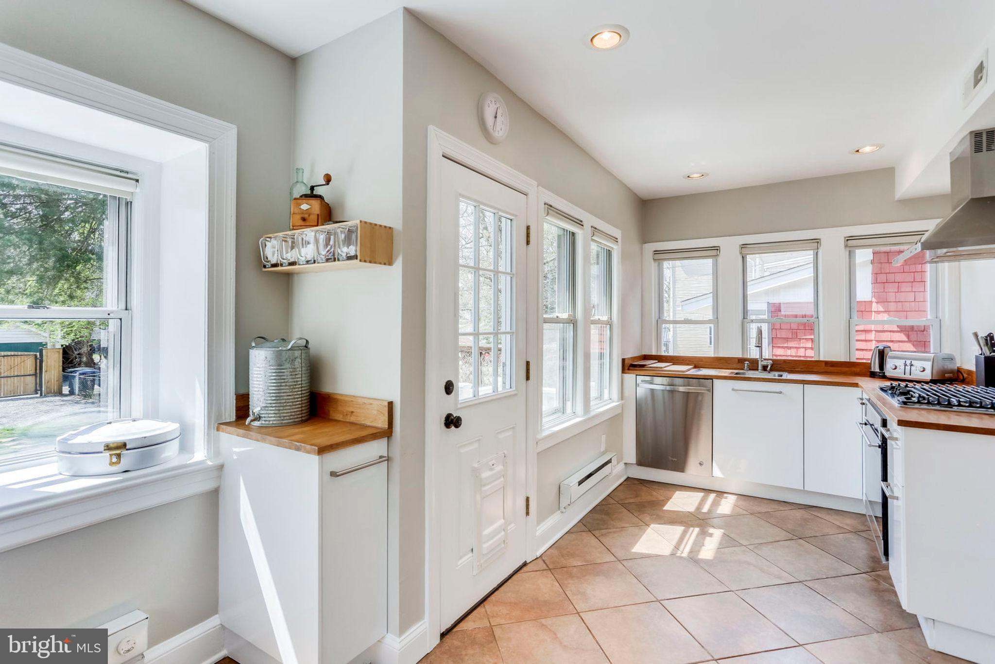 2027 Newton Street Northeast Washington, DC 20018 - Photo 14 of 51