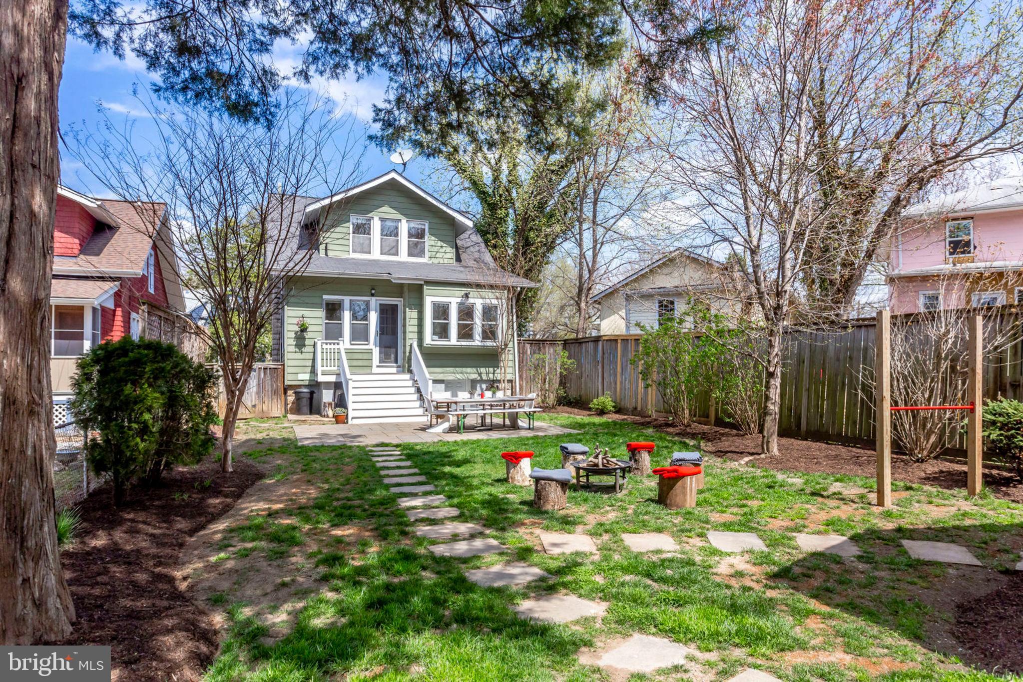 2027 Newton Street Northeast Washington, DC 20018 - Photo 28 of 51