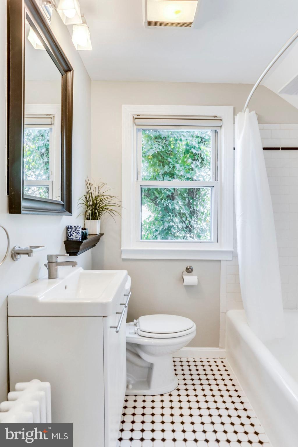 2027 Newton Street Northeast Washington, DC 20018 - Photo 38 of 51