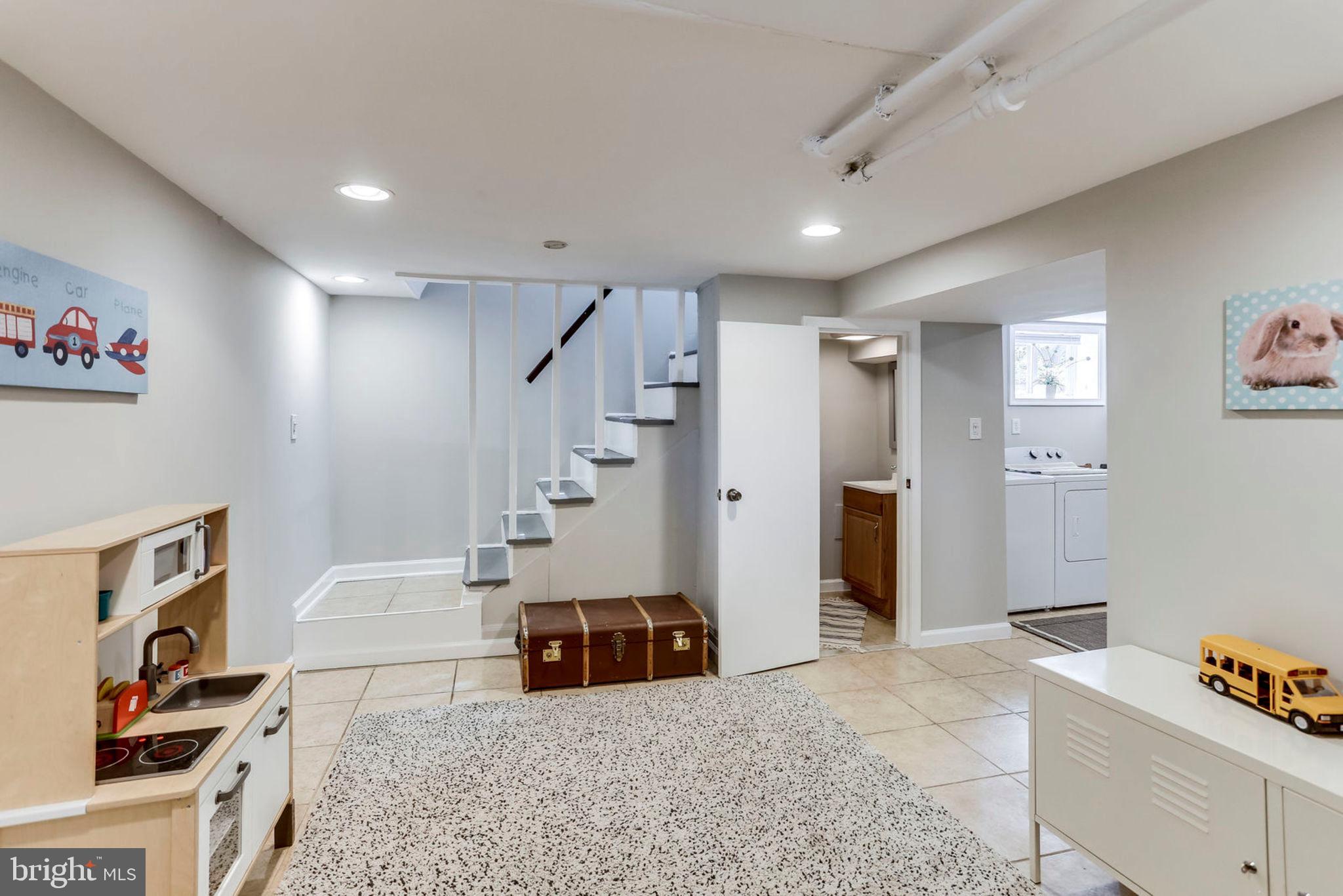 2027 Newton Street Northeast Washington, DC 20018 - Photo 41 of 51