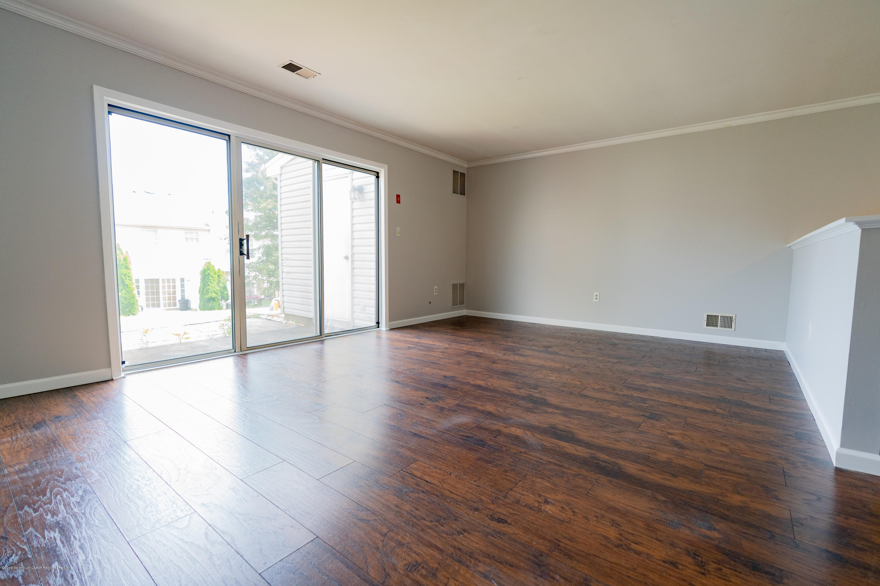 52 Aberdare Court, Unit 4 Freehold, NJ 07728 - Photo 7 of 21 TRP00390