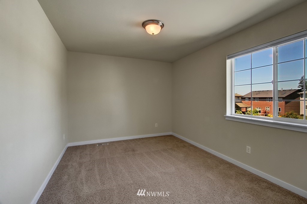 21933 44th Drive Southeast Bothell, WA 98021 - Photo 14 of 21