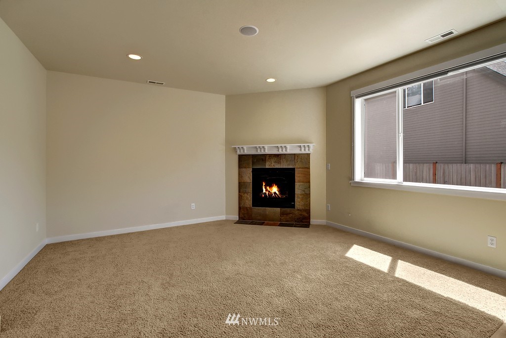 21933 44th Drive Southeast Bothell, WA 98021 - Photo 4 of 21