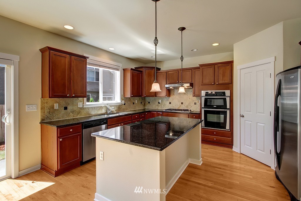 21933 44th Drive Southeast Bothell, WA 98021 - Photo 6 of 21