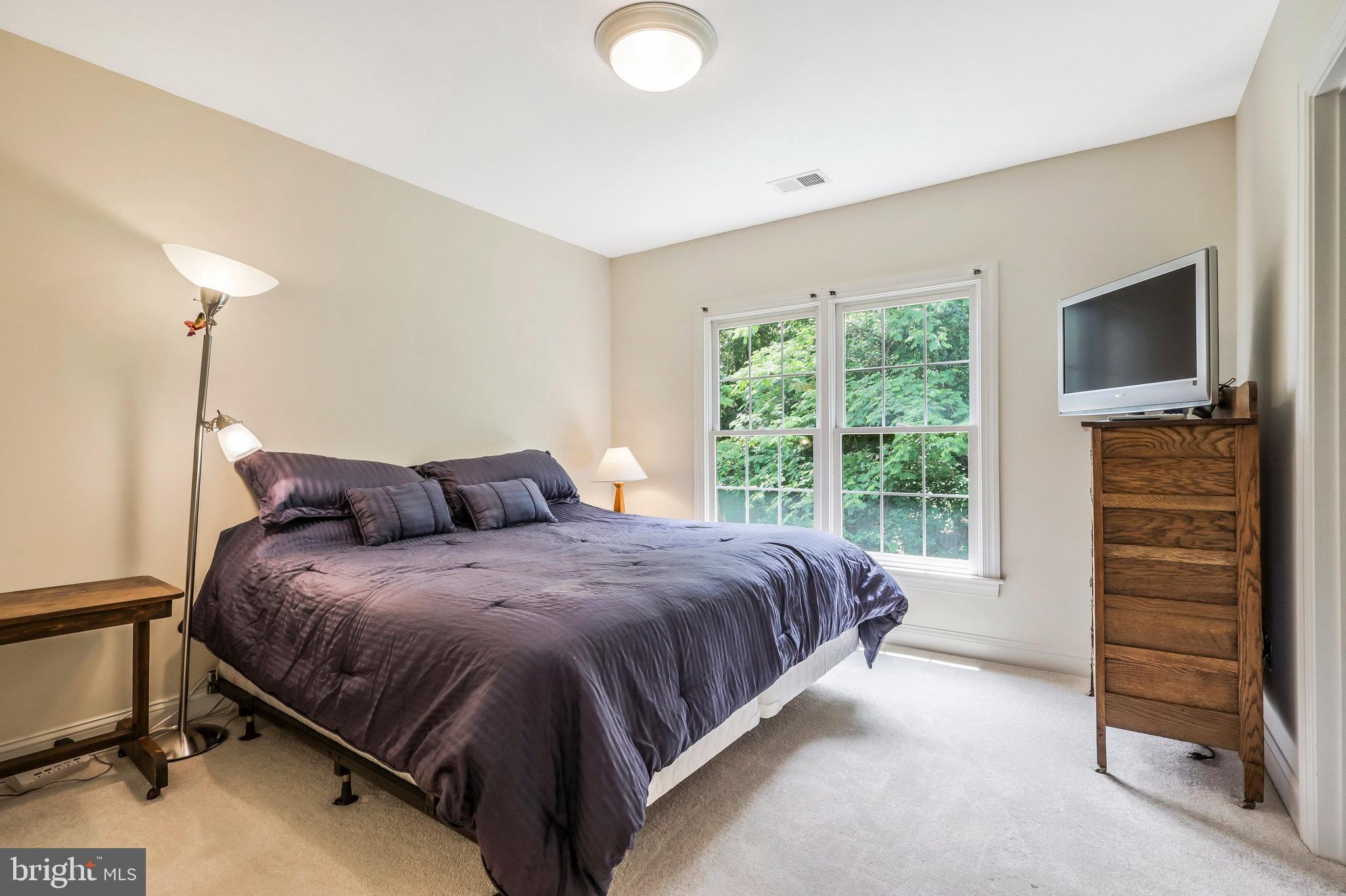 5658 Clouds Mill Drive Alexandria, VA 22310 - Photo 47 of 68 Bedroom