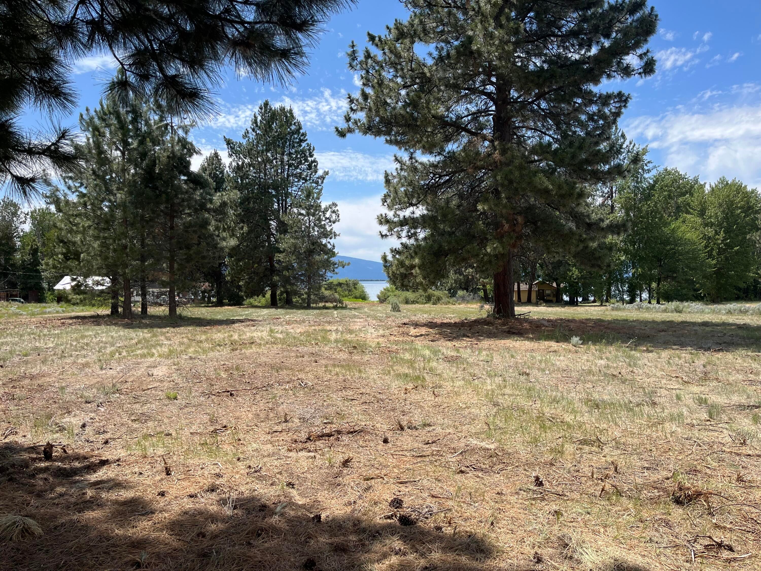 35840 Modoc Point Road, Unit 16 Chiloquin, OR 97624 - Photo 20 of 20 lake neibor