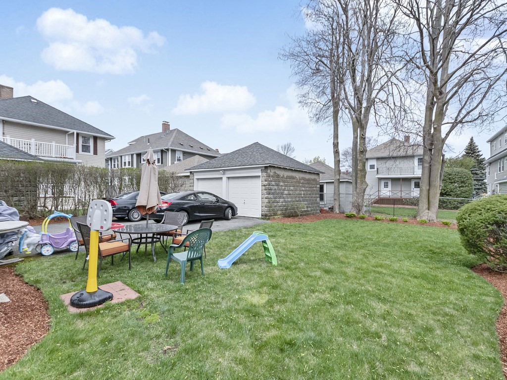 8-10 Berkshire Road Waltham, MA 02453 - Photo 31 of 36 Gallery Image 31