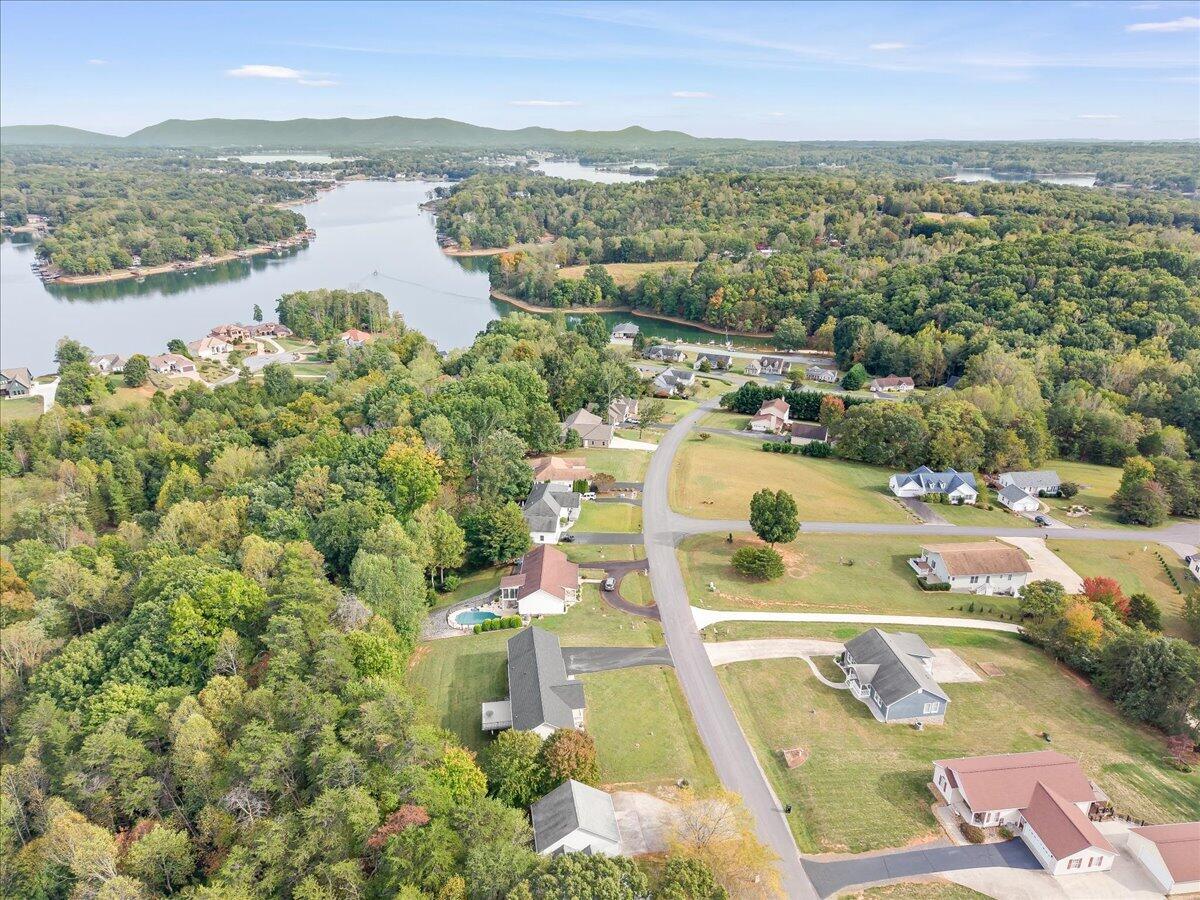 263 Sunny Field Road Wirtz, VA 24184 - Photo 49 of 62 51-263 Sunny Field Rd-51