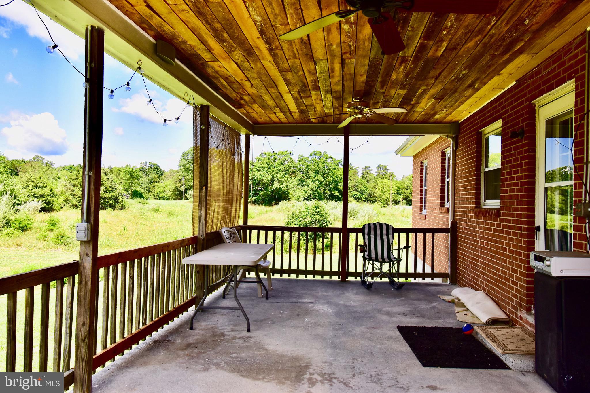 841 Huttle Road Middletown, VA 22645 - Photo 7 of 19 Gallery Image 7