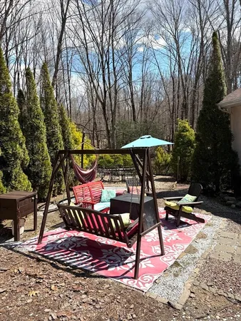 $519,900 | 1511 Dunhamtown Brimfield Road, Brimfield, MA 01010