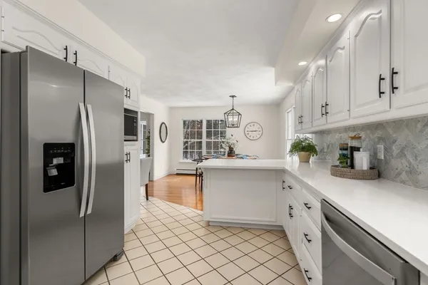 $1,599,000 | 71 Philip Street, Medfield, MA 02052