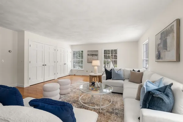 $1,599,000 | 71 Philip Street, Medfield, MA 02052