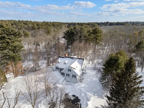 $1,599,000 | 71 Philip Street, Medfield, MA 02052