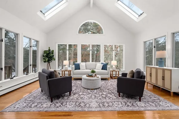 $1,599,000 | 71 Philip Street, Medfield, MA 02052