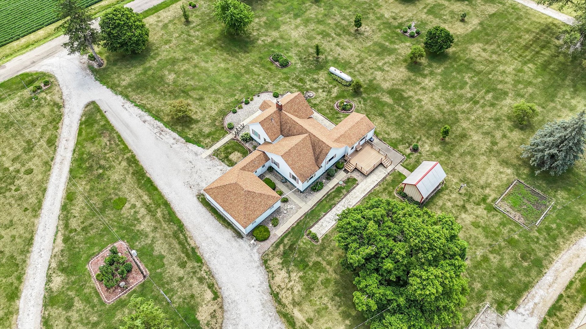 6292 North 100 East Road Allerton, IL 61810 - Photo 40 of 61 an aerial view of a house with a yard