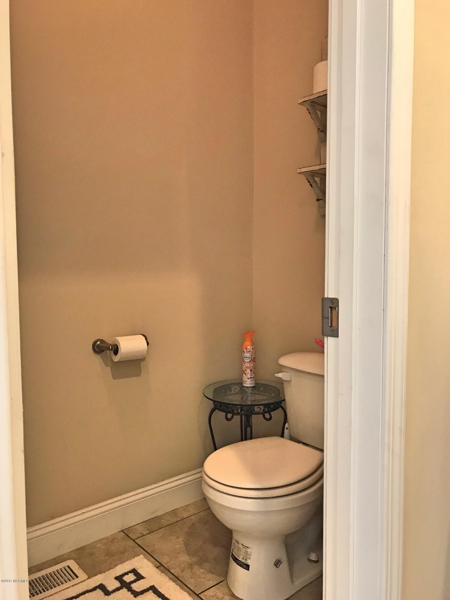 135 Benton Road Southeast Bolivia, NC 28422 - Photo 17 of 26 25