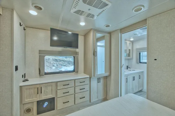 $299,900 | 10894 Bessette Road, Orr, MN 55771