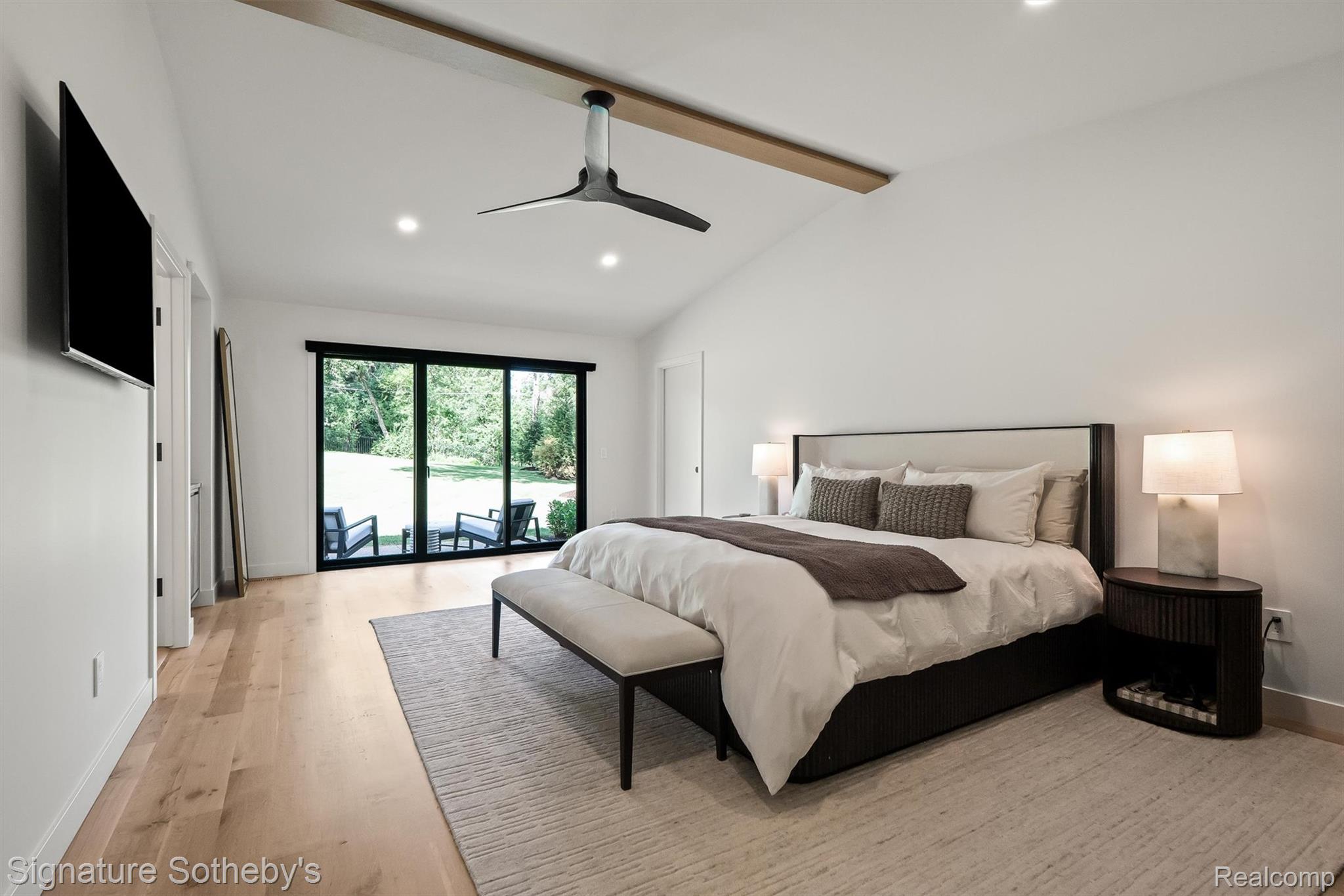 4340 Charing Cross Road Bloomfield Hills, MI 48304 - Photo 15 of 33 18-Charing Cross -1.jpg